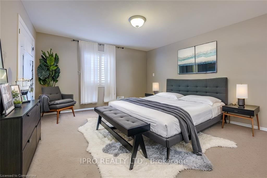 Photo 25 of 298 Tremaine Crescent, Kitchener, Grand River South — HOMEH