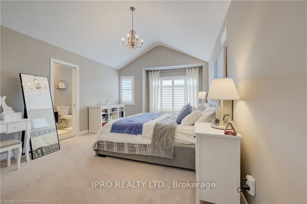 Photo 27 of 298 Tremaine Crescent, Kitchener, Grand River South — HOMEH