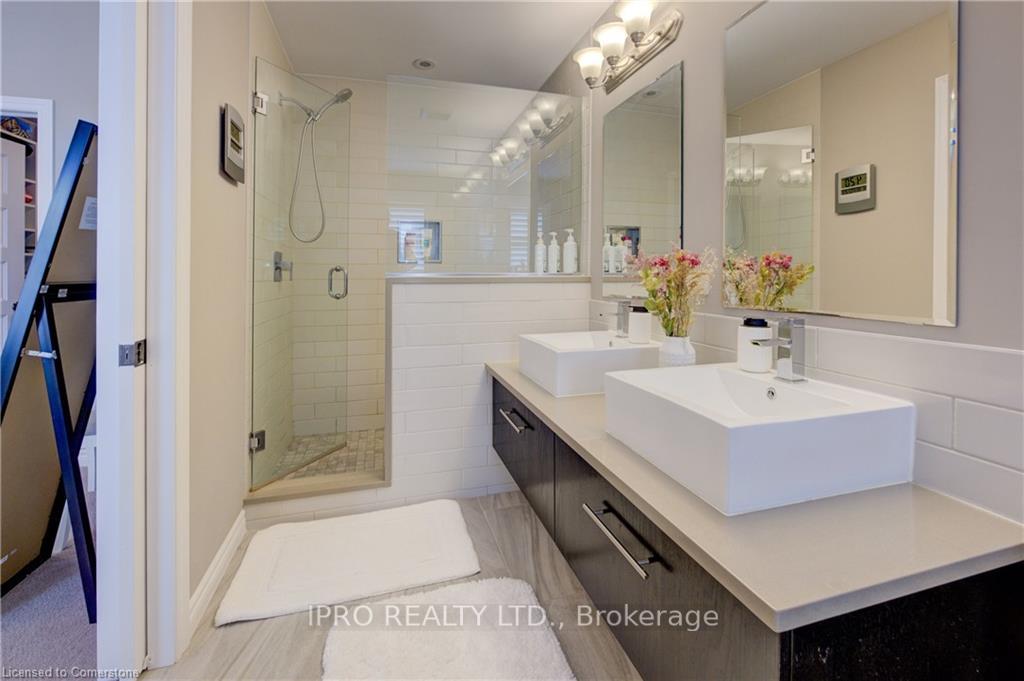 Photo 39 of 298 Tremaine Crescent, Kitchener, Grand River South — HOMEH