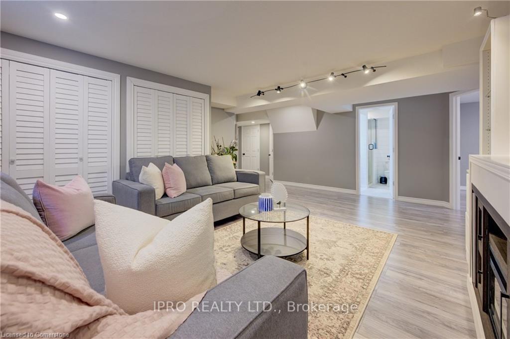 Photo 30 of 298 Tremaine Crescent, Kitchener, Grand River South — HOMEH