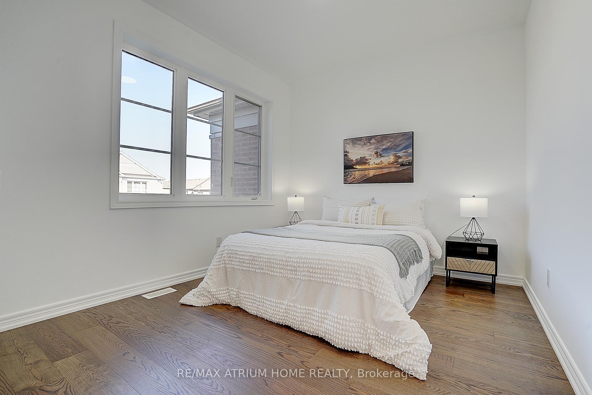 Photo 31 of 26 Decast Crescent, Markham, Box Grove — HOMEH