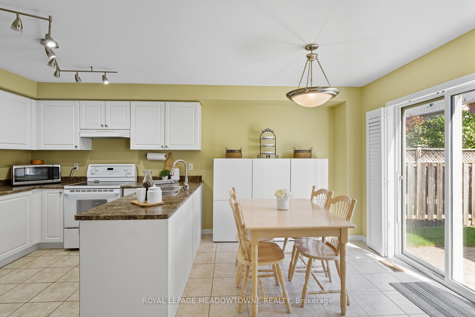 Photo 14 of 1220 Turner Drive, Milton, Dempsey — HOMEH
