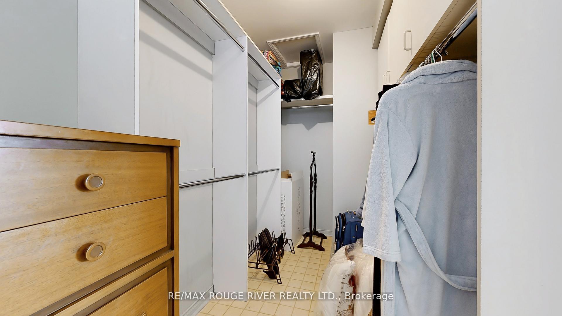 Photo 32 of 1009 Maury Crescent, Pickering, Liverpool — HOMEH