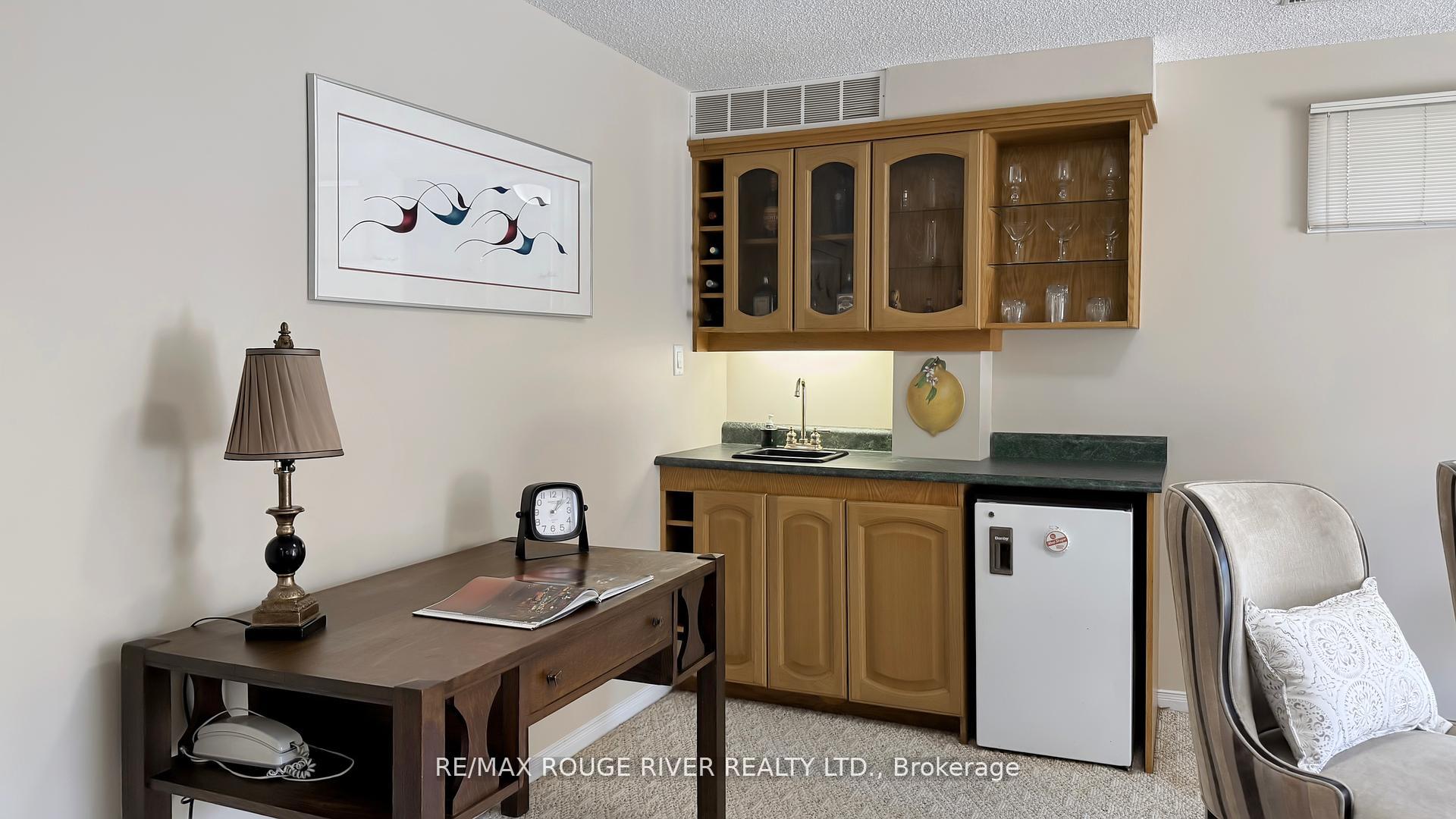 Photo 21 of 1009 Maury Crescent, Pickering, Liverpool — HOMEH