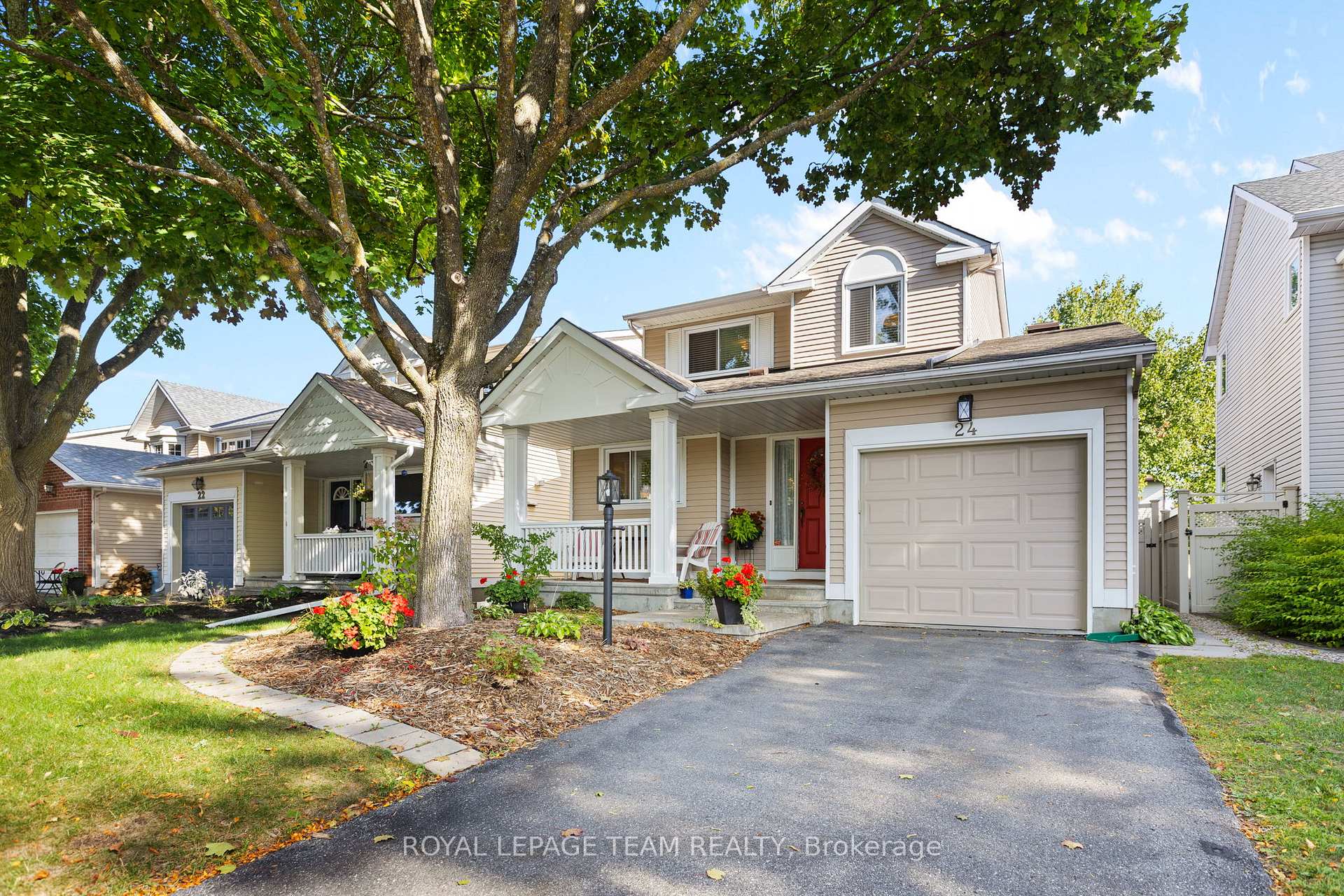 Photo 2 of 24 Hyannis Avenue, Ottawa, Barrhaven - Cedargrove/Fraserdale — HOMEH
