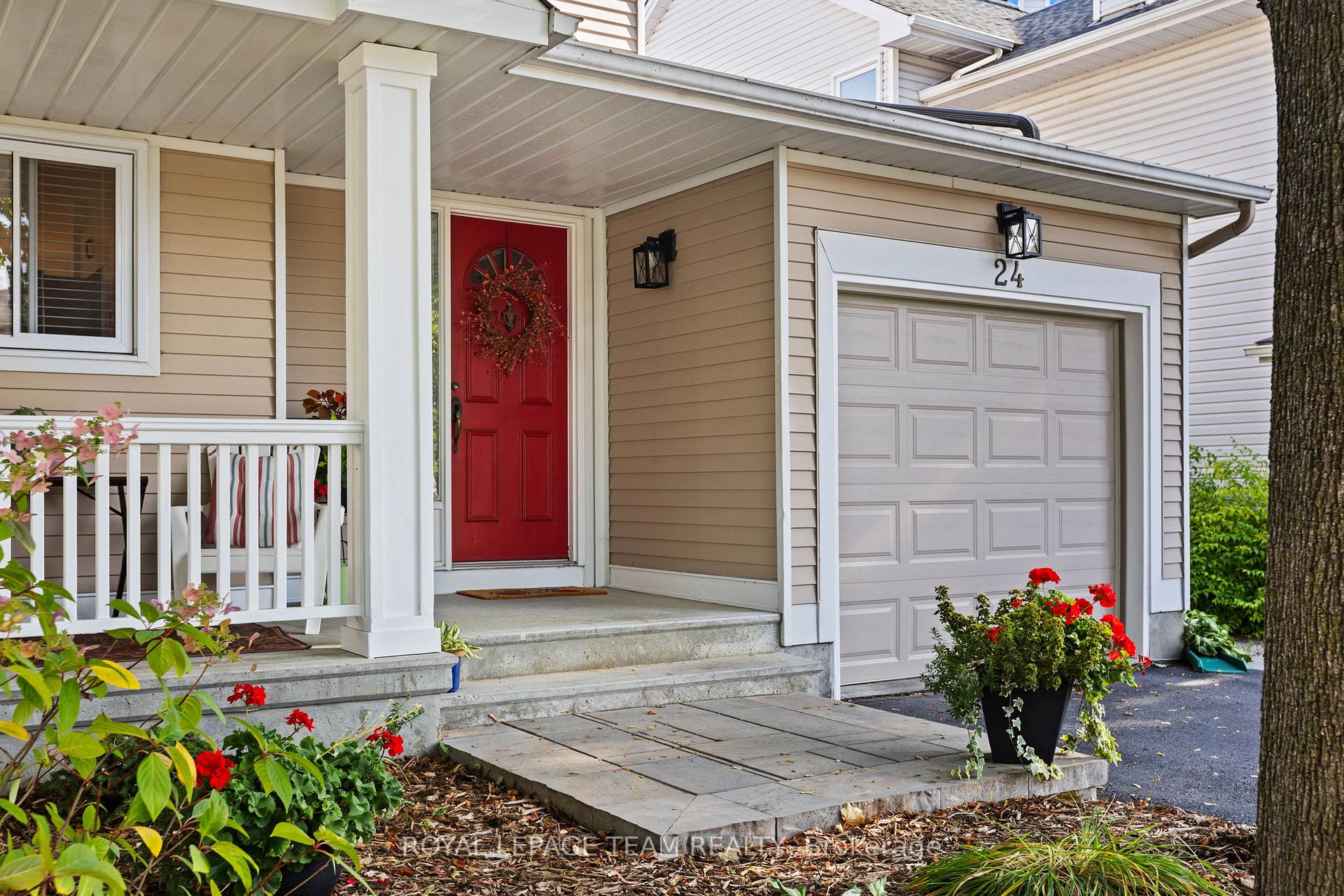 Photo 9 of 24 Hyannis Avenue, Ottawa, Barrhaven - Cedargrove/Fraserdale — HOMEH