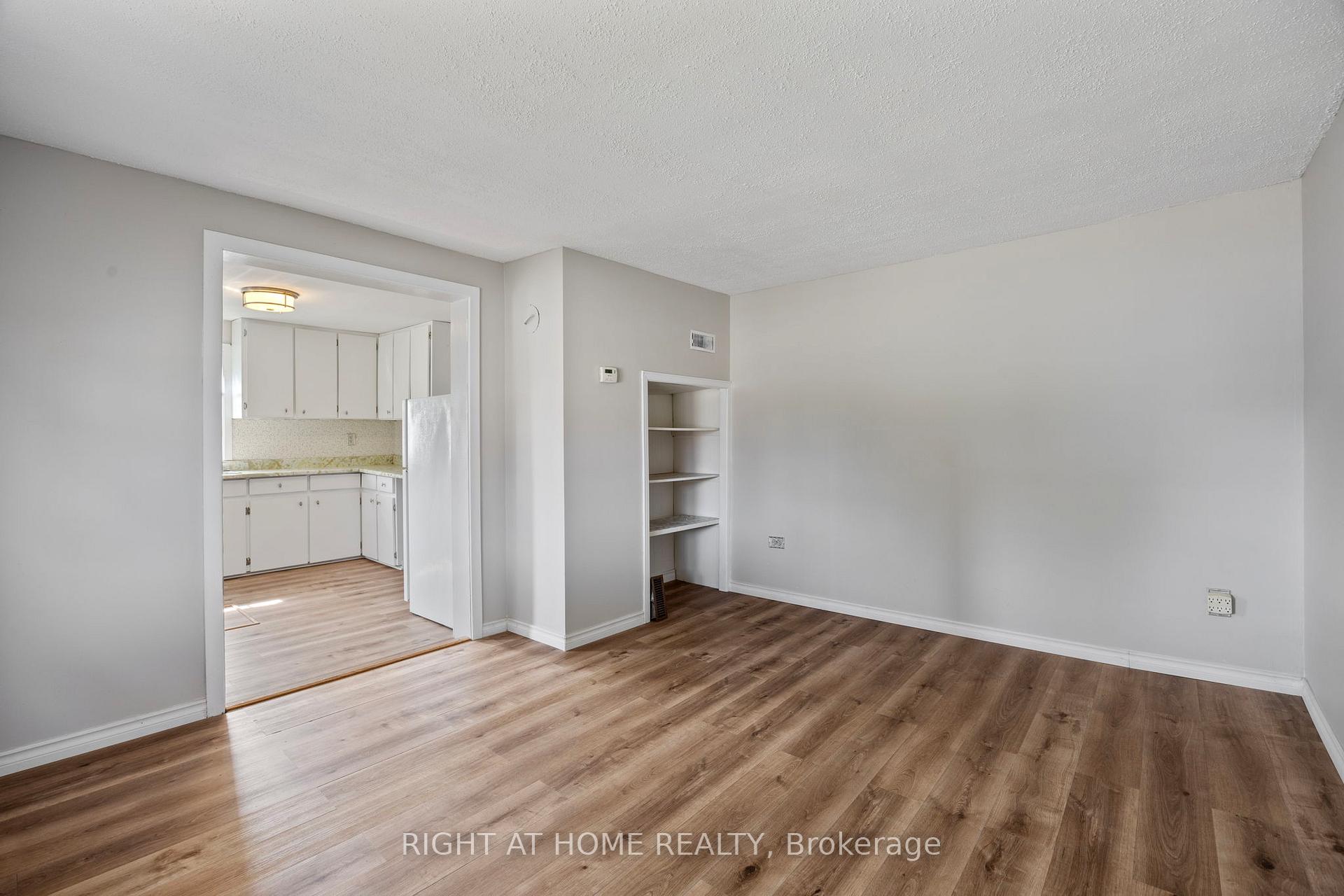 Photo 17 of 564 Taylor Avenue SW, Oshawa, Donevan — HOMEH