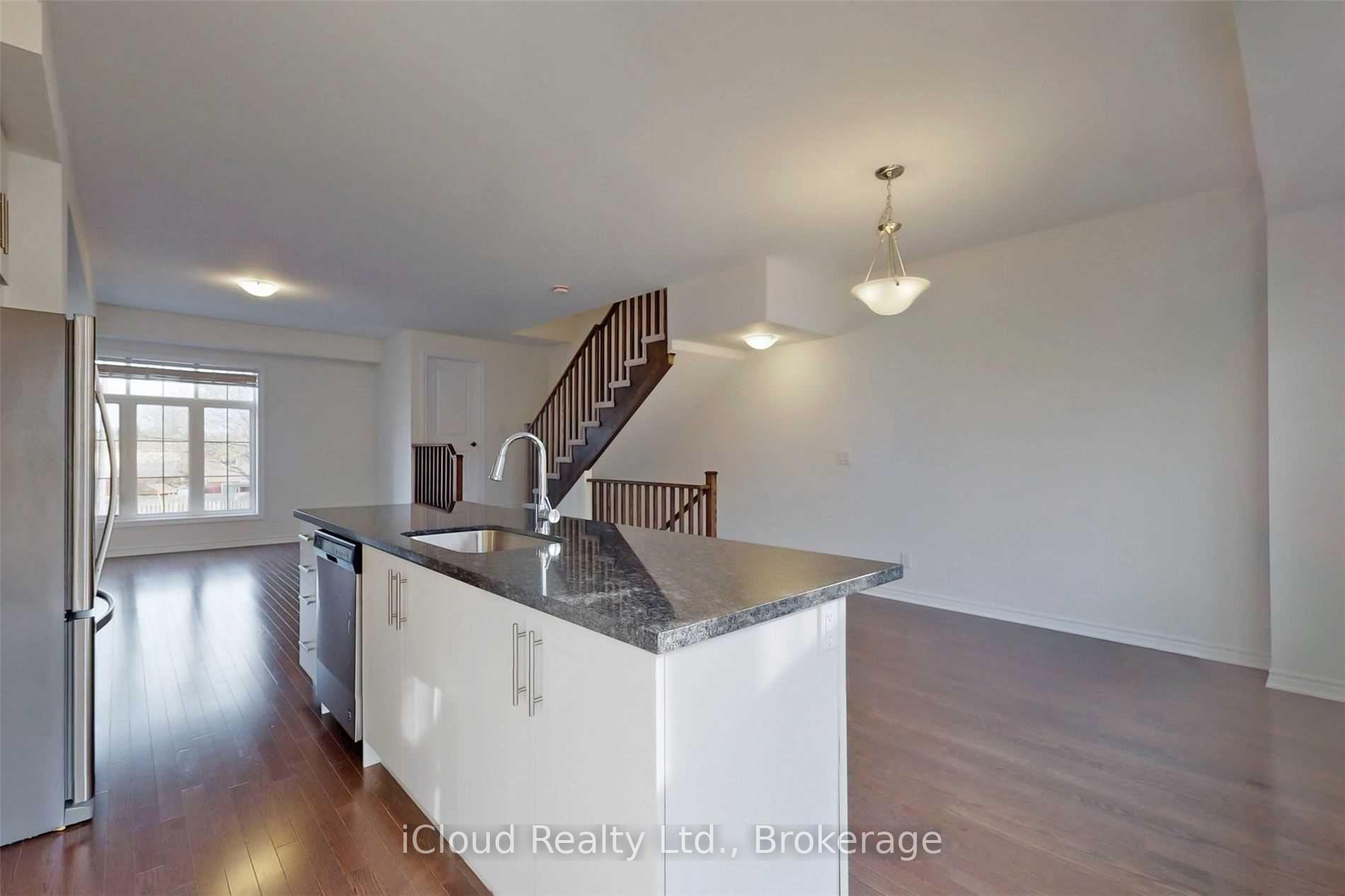 Photo 23 of 11 Porcelain Way, Whitby, Rolling Acres — HOMEH