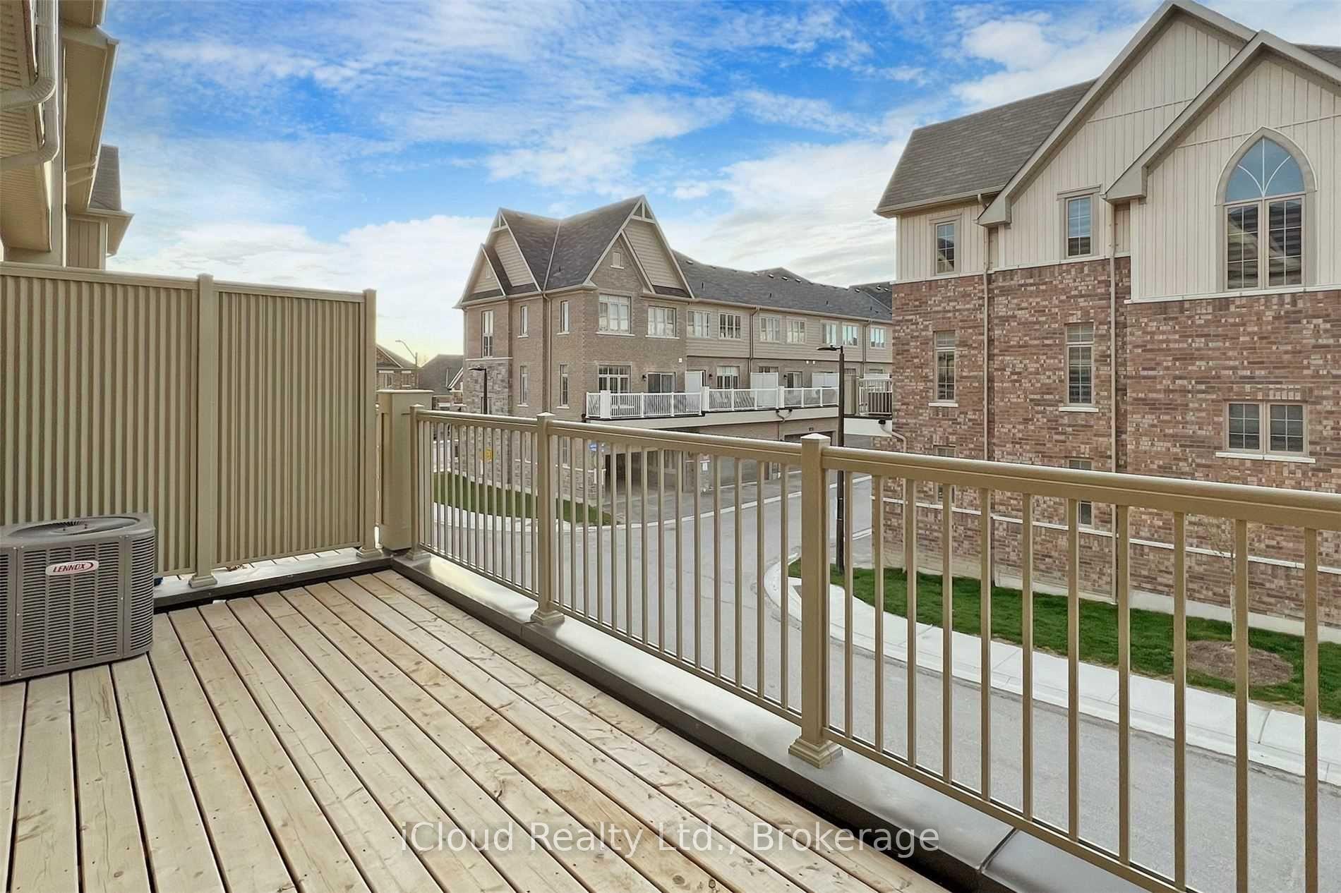 Photo 14 of 11 Porcelain Way, Whitby, Rolling Acres — HOMEH