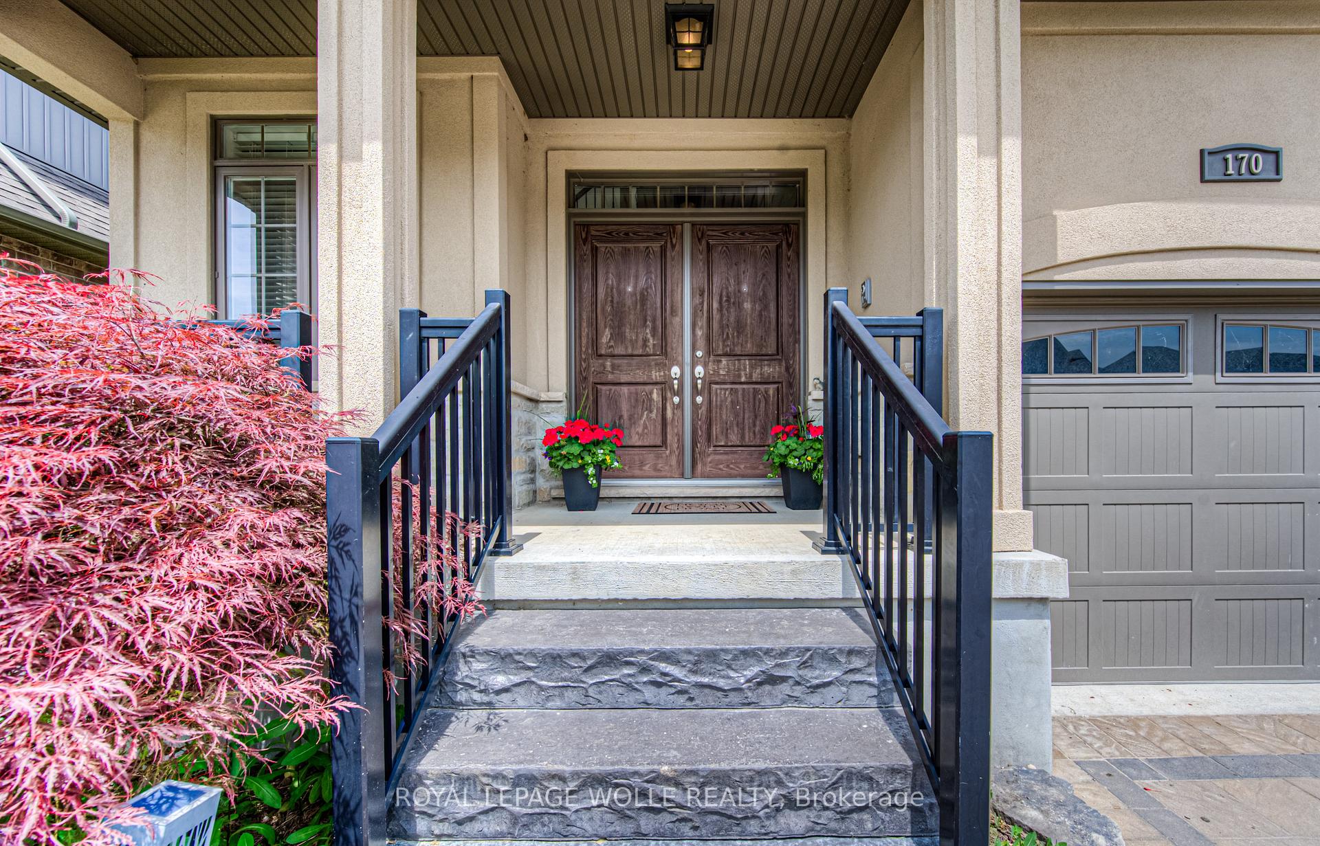 Photo 2 of 170 Eaglecrest Street, Kitchener, Bridgeport — HOMEH