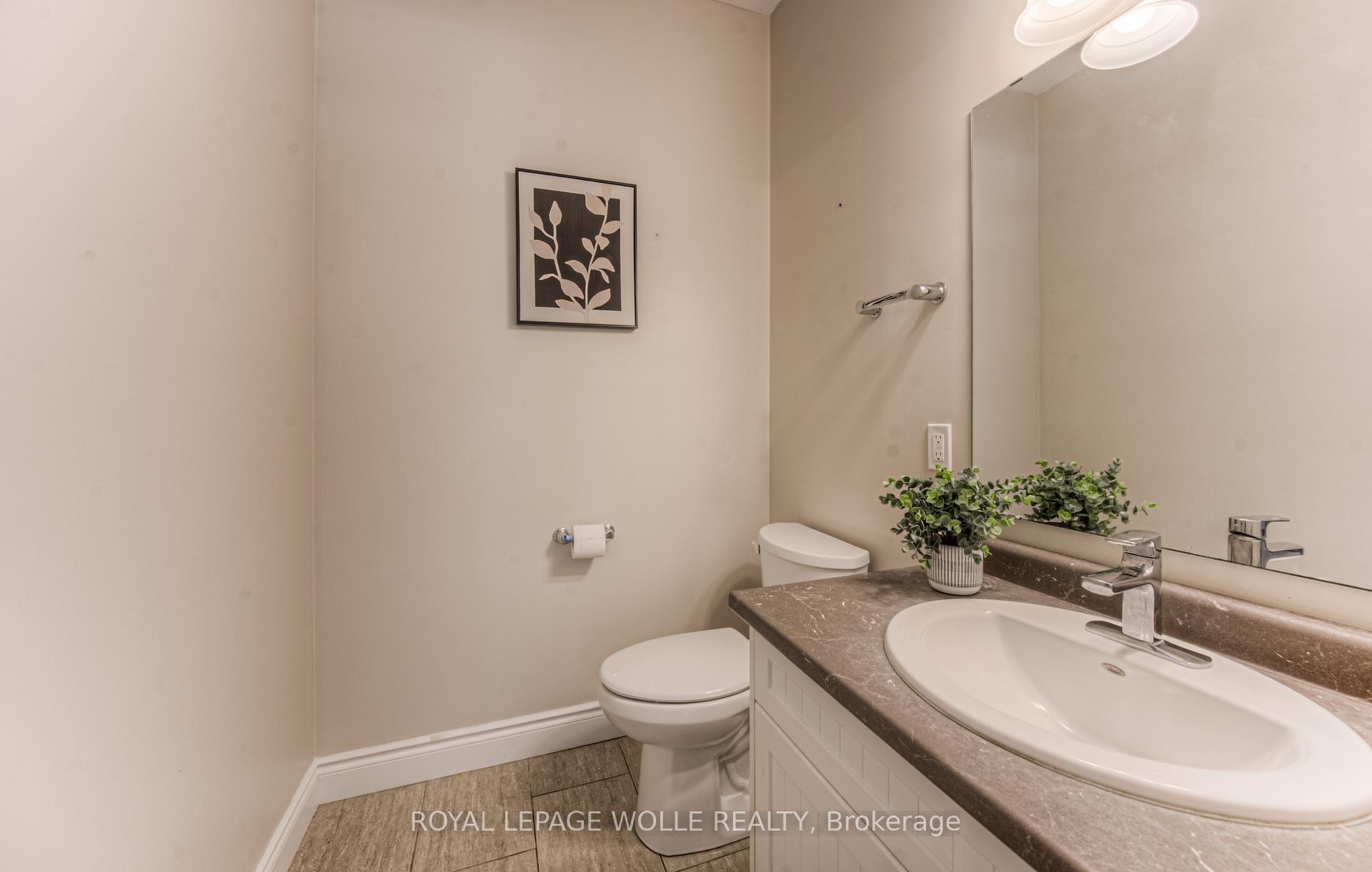 Photo 13 of 170 Eaglecrest Street, Kitchener, Bridgeport — HOMEH