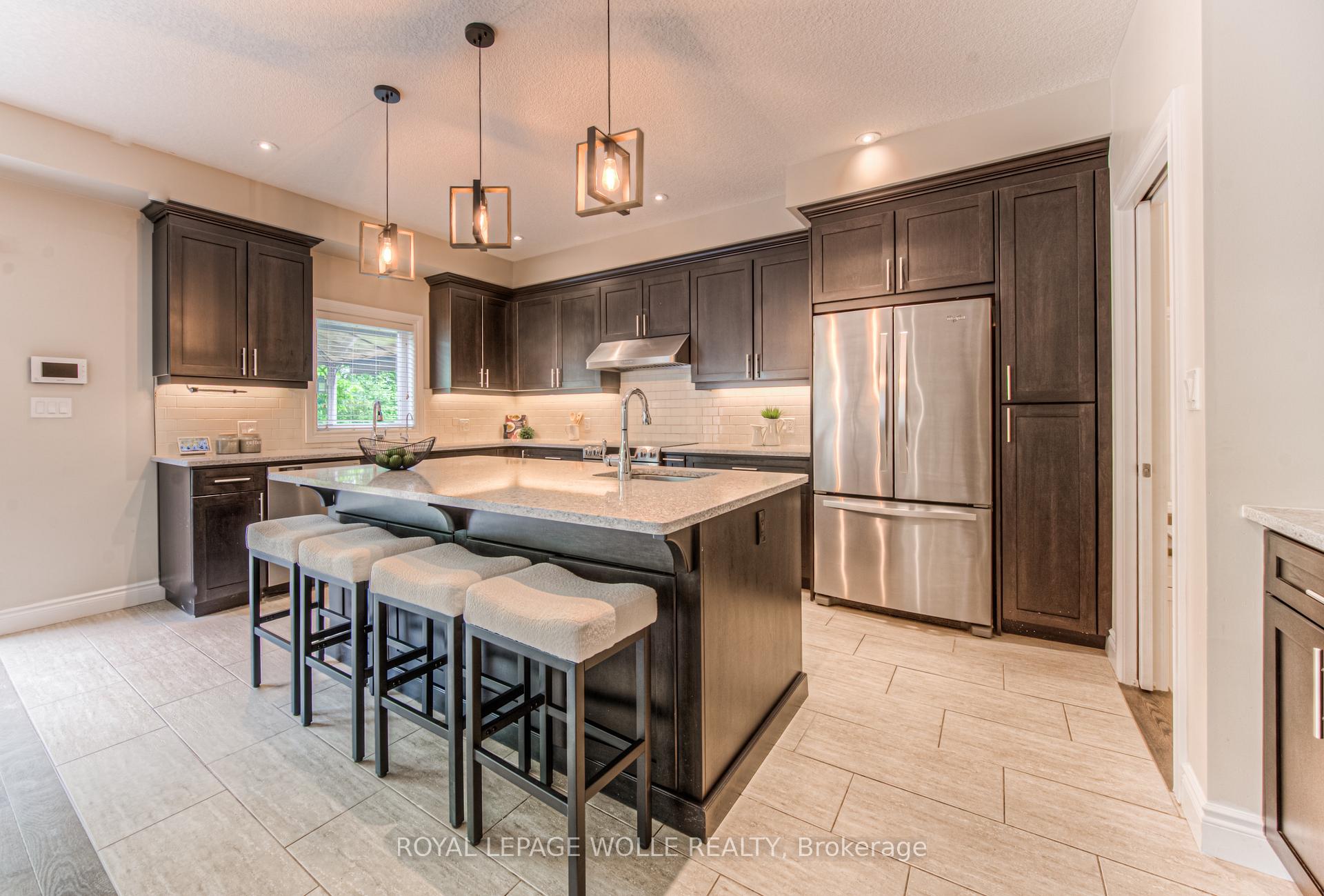 Photo 49 of 170 Eaglecrest Street, Kitchener, Bridgeport — HOMEH
