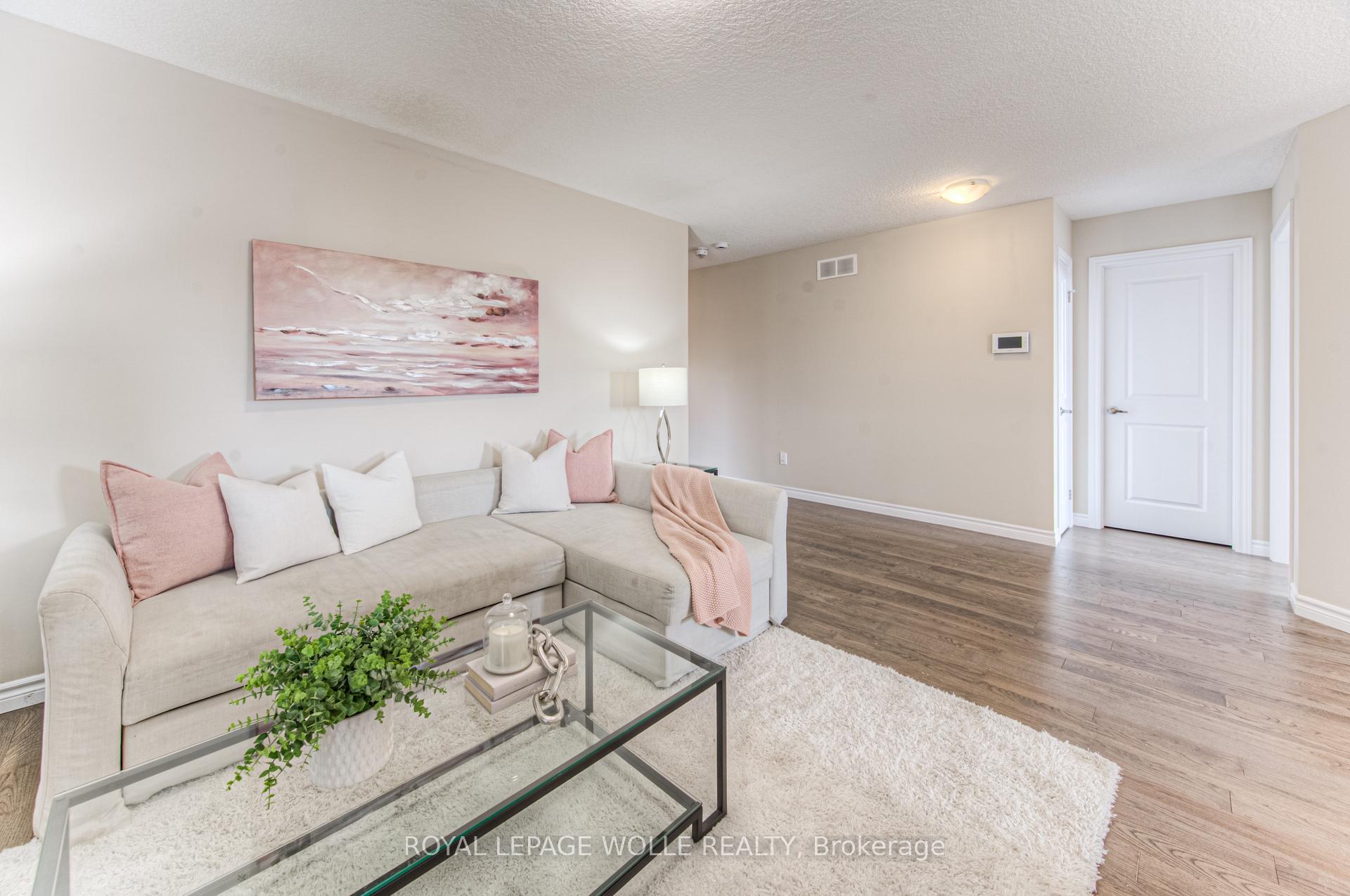 Photo 6 of 170 Eaglecrest Street, Kitchener, Bridgeport — HOMEH