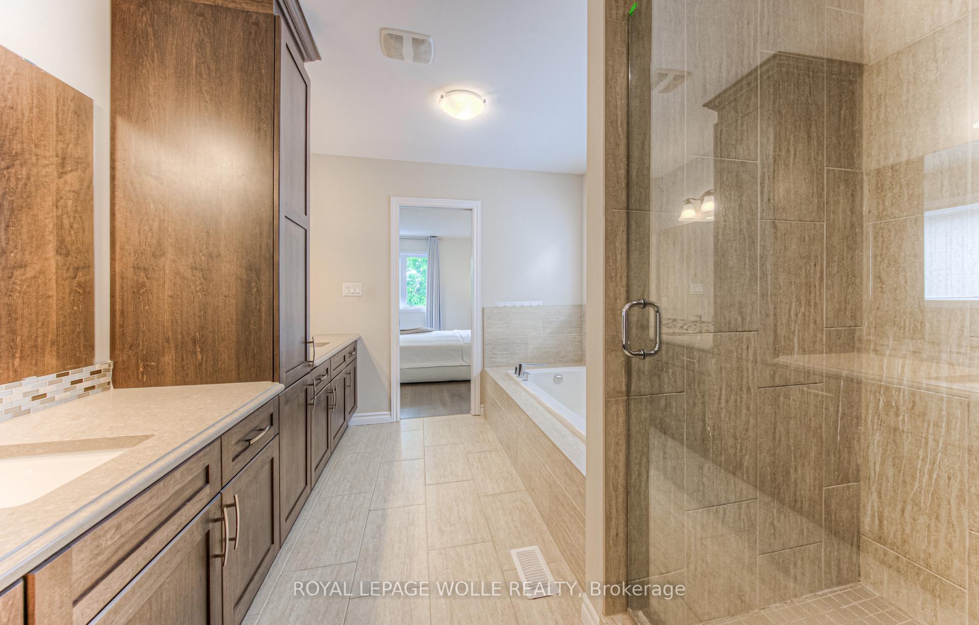 Photo 21 of 170 Eaglecrest Street, Kitchener, Bridgeport — HOMEH