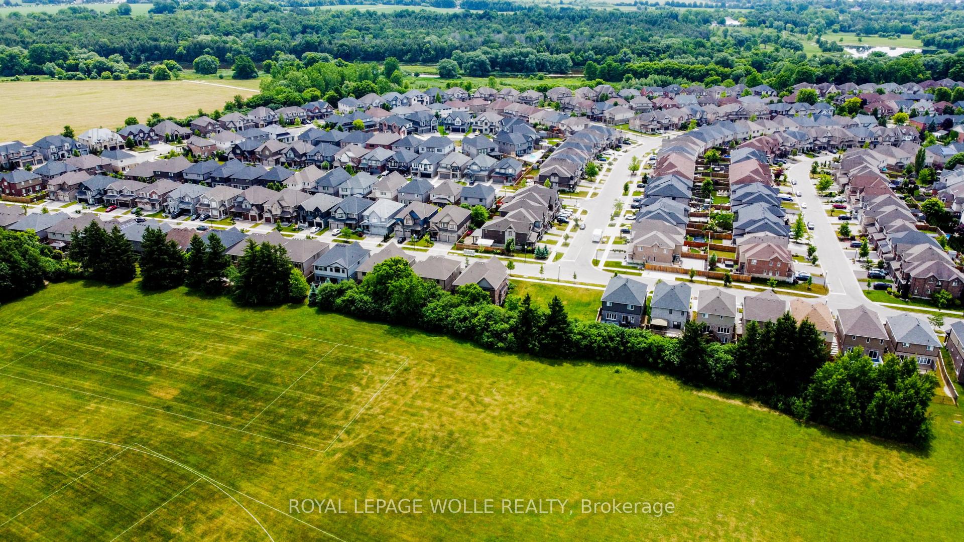 Photo 46 of 170 Eaglecrest Street, Kitchener, Bridgeport — HOMEH