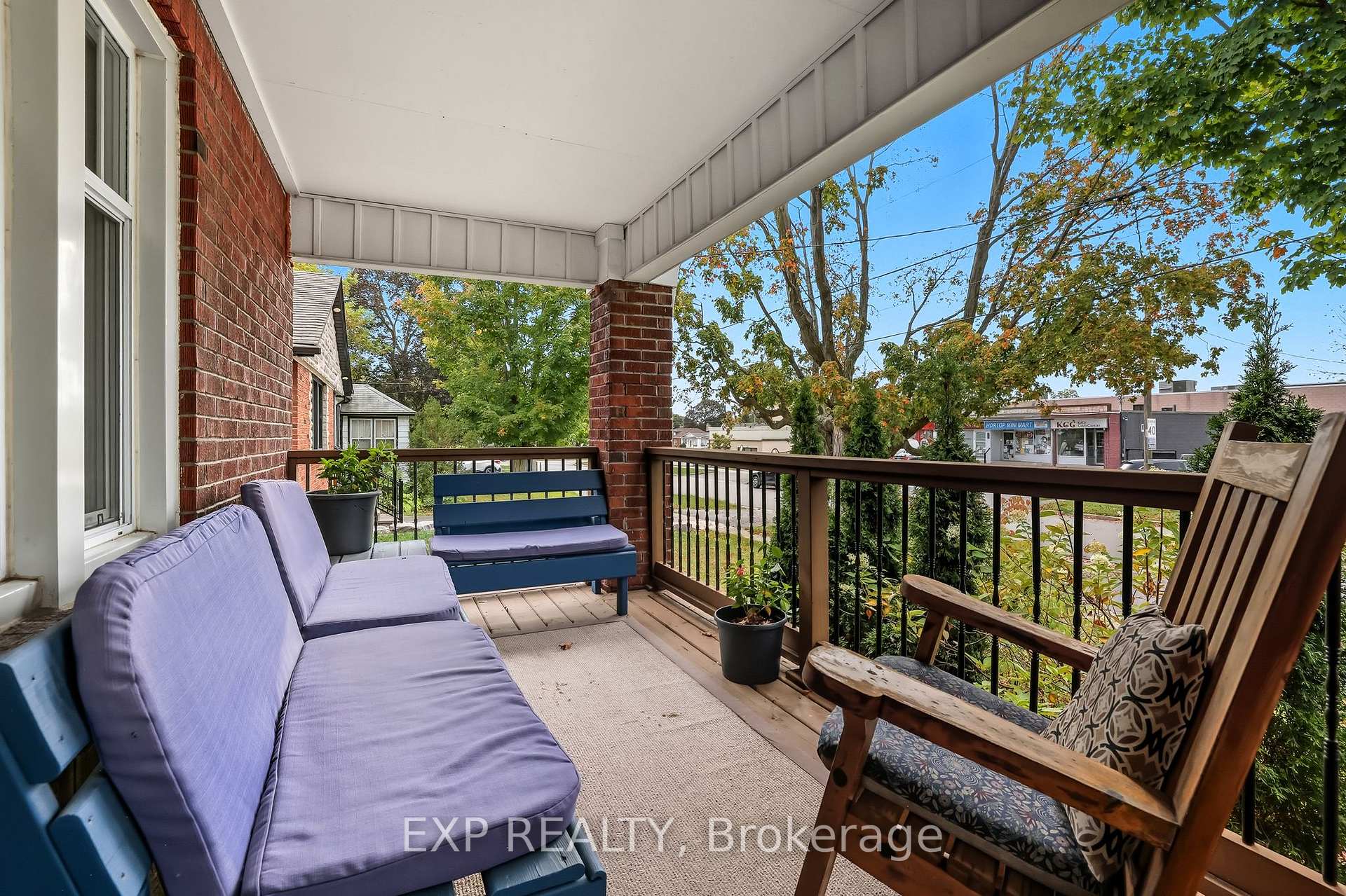 Photo 9 of 695 Hortop Street, Oshawa, Centennial — HOMEH