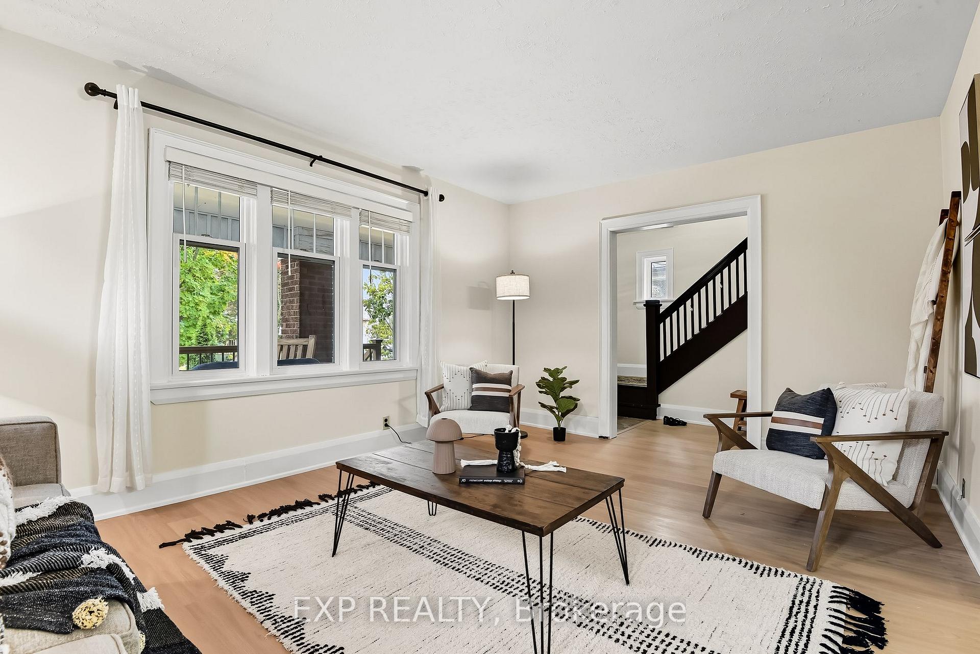 Photo 30 of 695 Hortop Street, Oshawa, Centennial — HOMEH