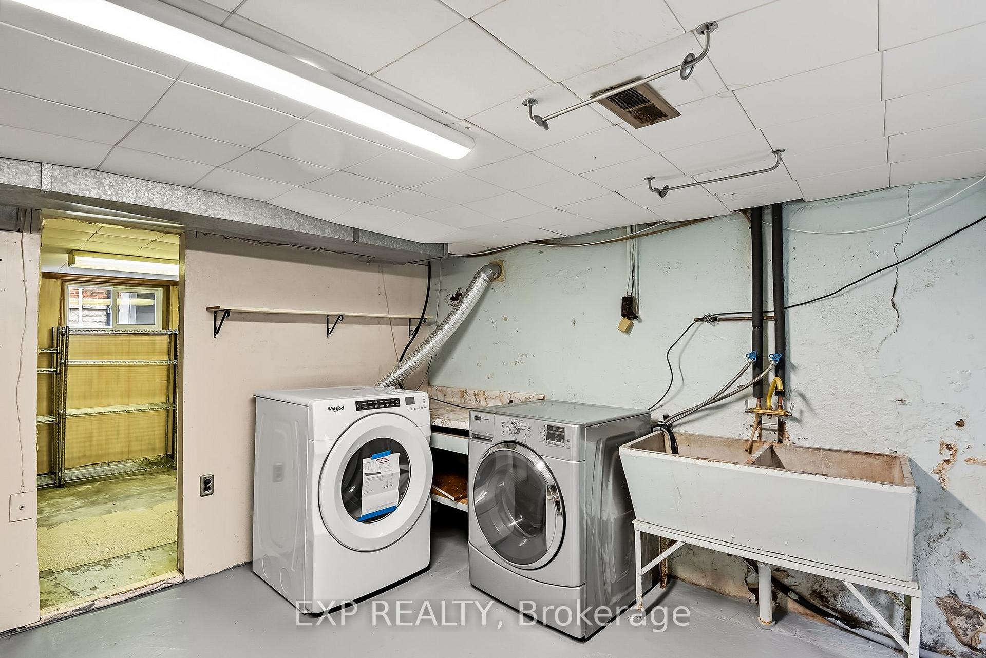 Photo 27 of 695 Hortop Street, Oshawa, Centennial — HOMEH