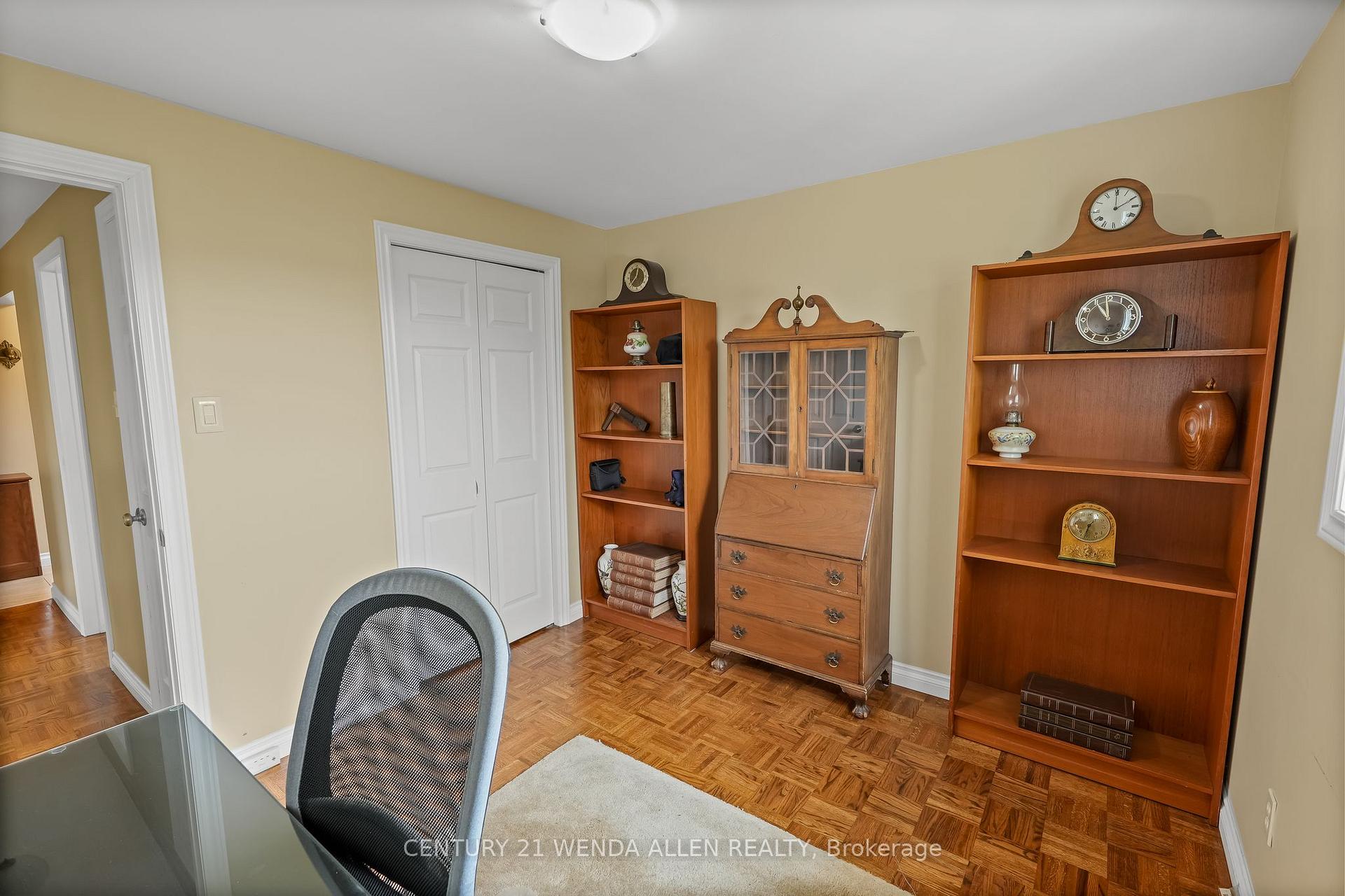 Photo 7 of 63 Harland Crescent, Ajax, South East — HOMEH