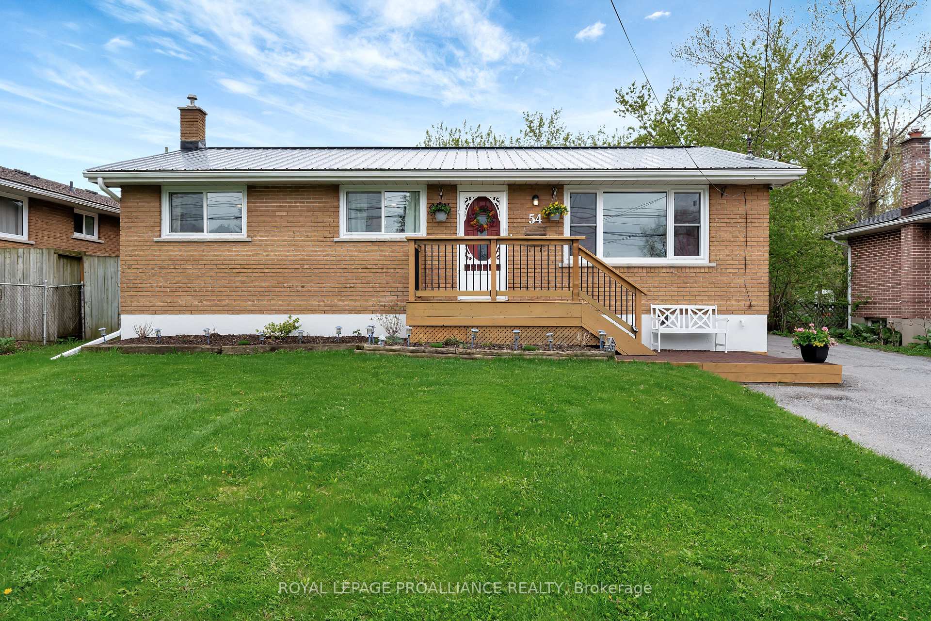 Photo 1 of 54 Weller Avenue, Kingston, Rideau — HOMEH
