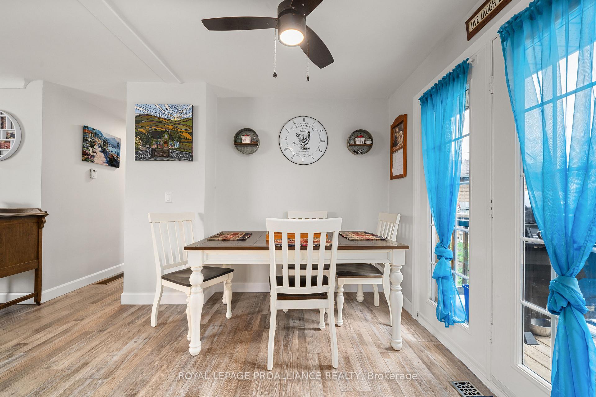 Photo 5 of 54 Weller Avenue, Kingston, Rideau — HOMEH