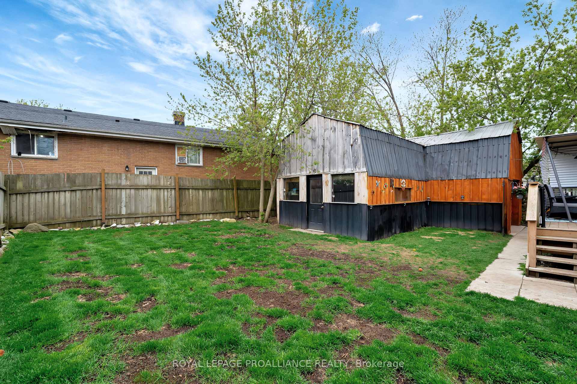 Photo 45 of 54 Weller Avenue, Kingston, Rideau — HOMEH
