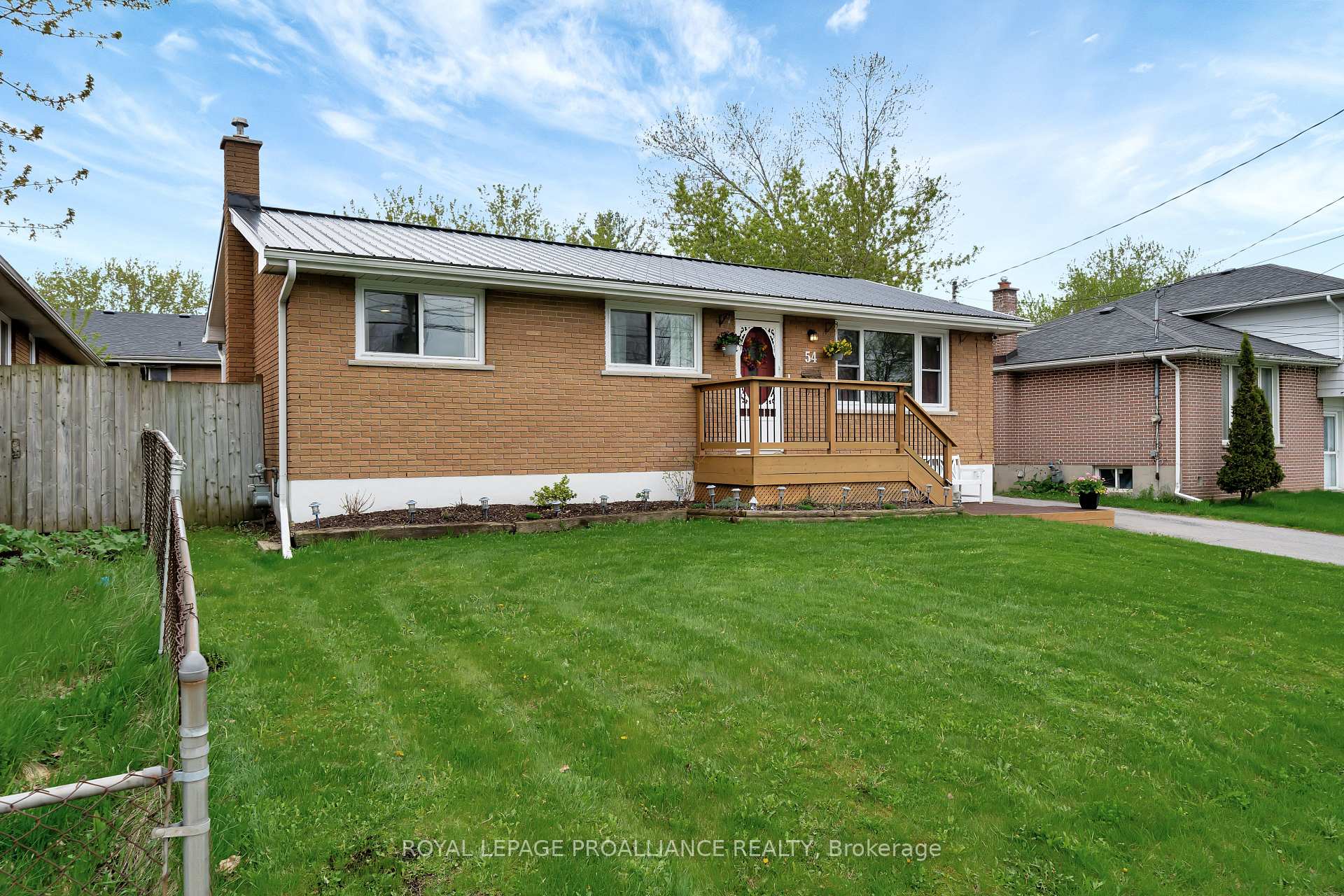 Photo 47 of 54 Weller Avenue, Kingston, Rideau — HOMEH