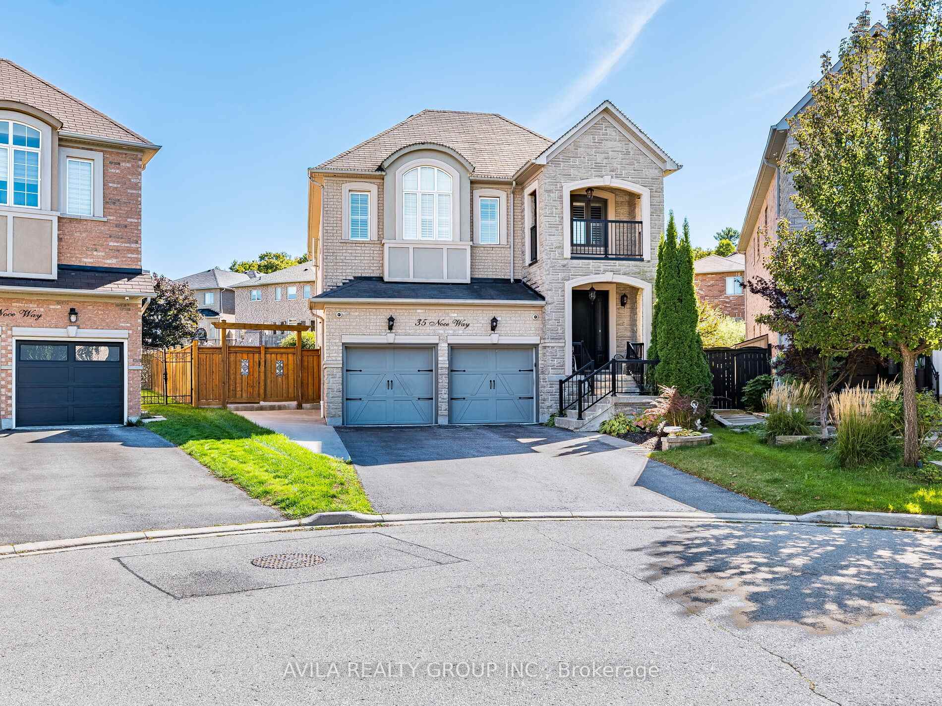 Photo 2 of 35 Noce Way, Vaughan, Vellore Village — HOMEH