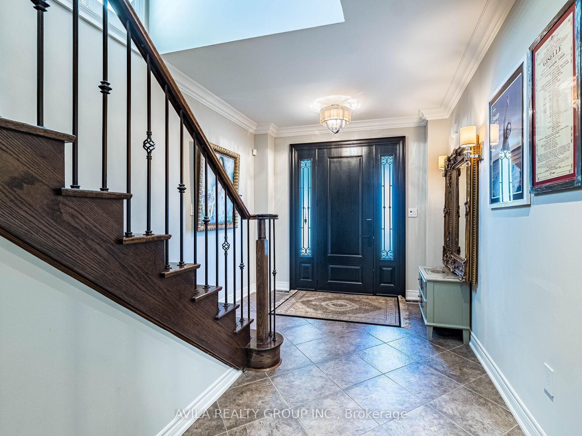 Photo 4 of 35 Noce Way, Vaughan, Vellore Village — HOMEH