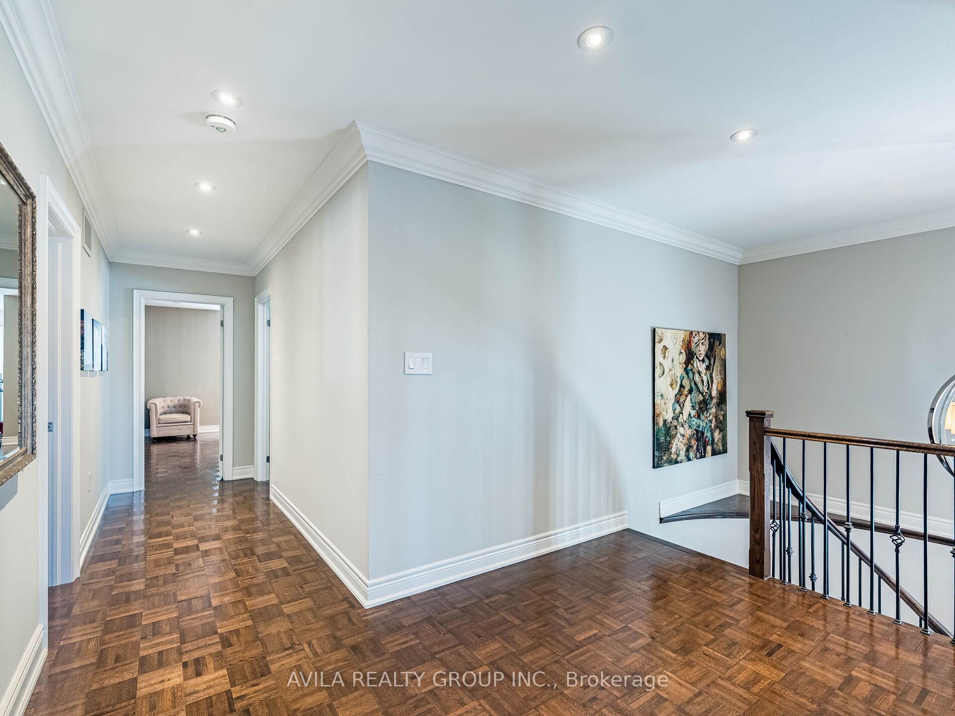 Photo 13 of 35 Noce Way, Vaughan, Vellore Village — HOMEH
