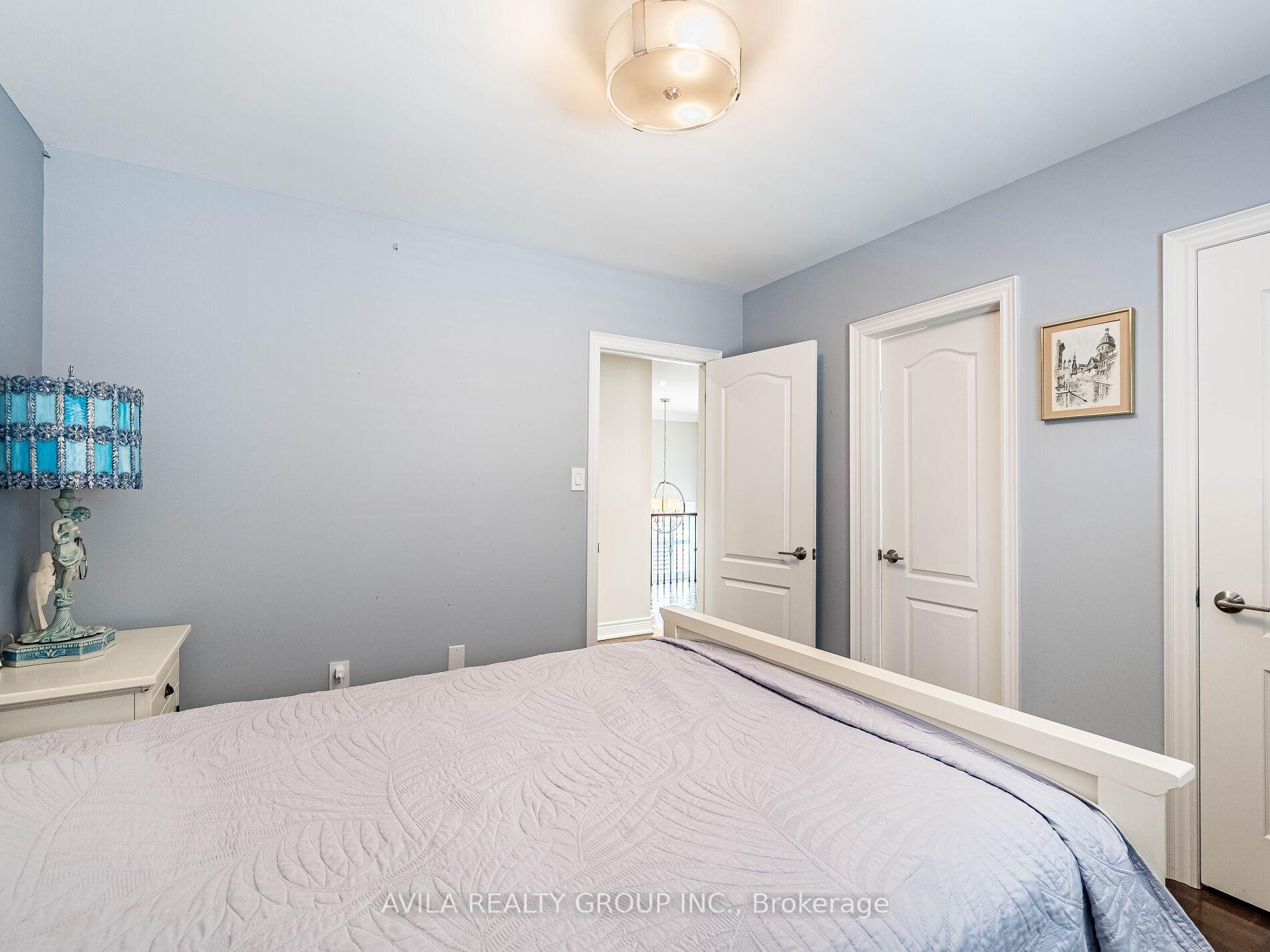 Photo 21 of 35 Noce Way, Vaughan, Vellore Village — HOMEH
