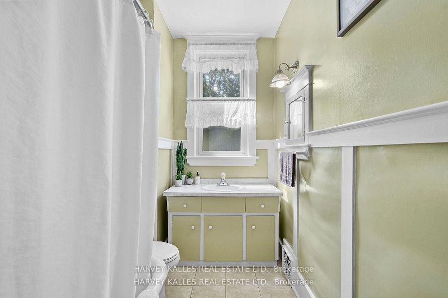 Photo 11 of 22 Seymour Avenue, Toronto, Blake-Jones — HOMEH