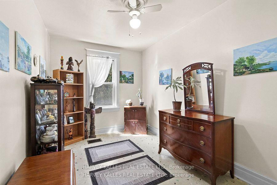 Photo 23 of 22 Seymour Avenue, Toronto, Blake-Jones — HOMEH