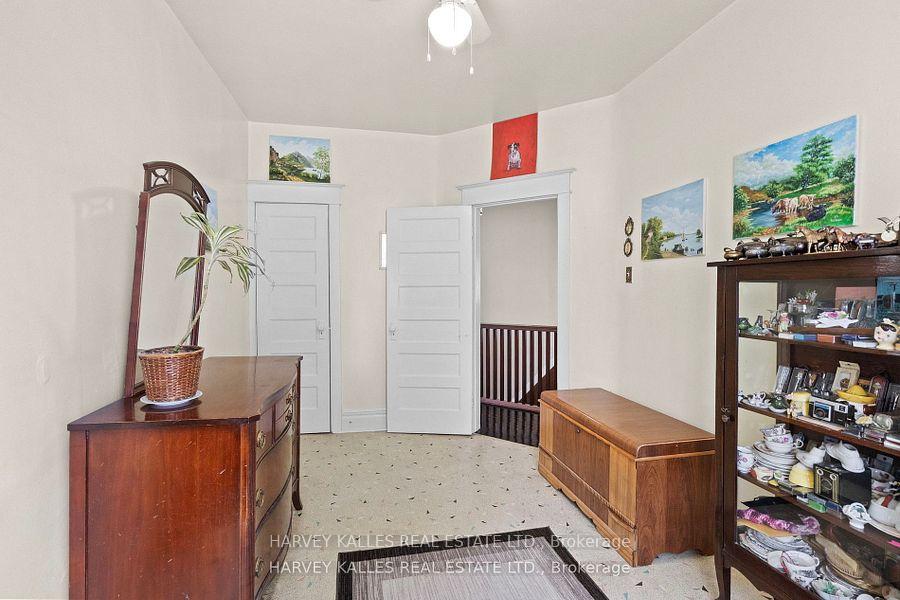 Photo 17 of 22 Seymour Avenue, Toronto, Blake-Jones — HOMEH