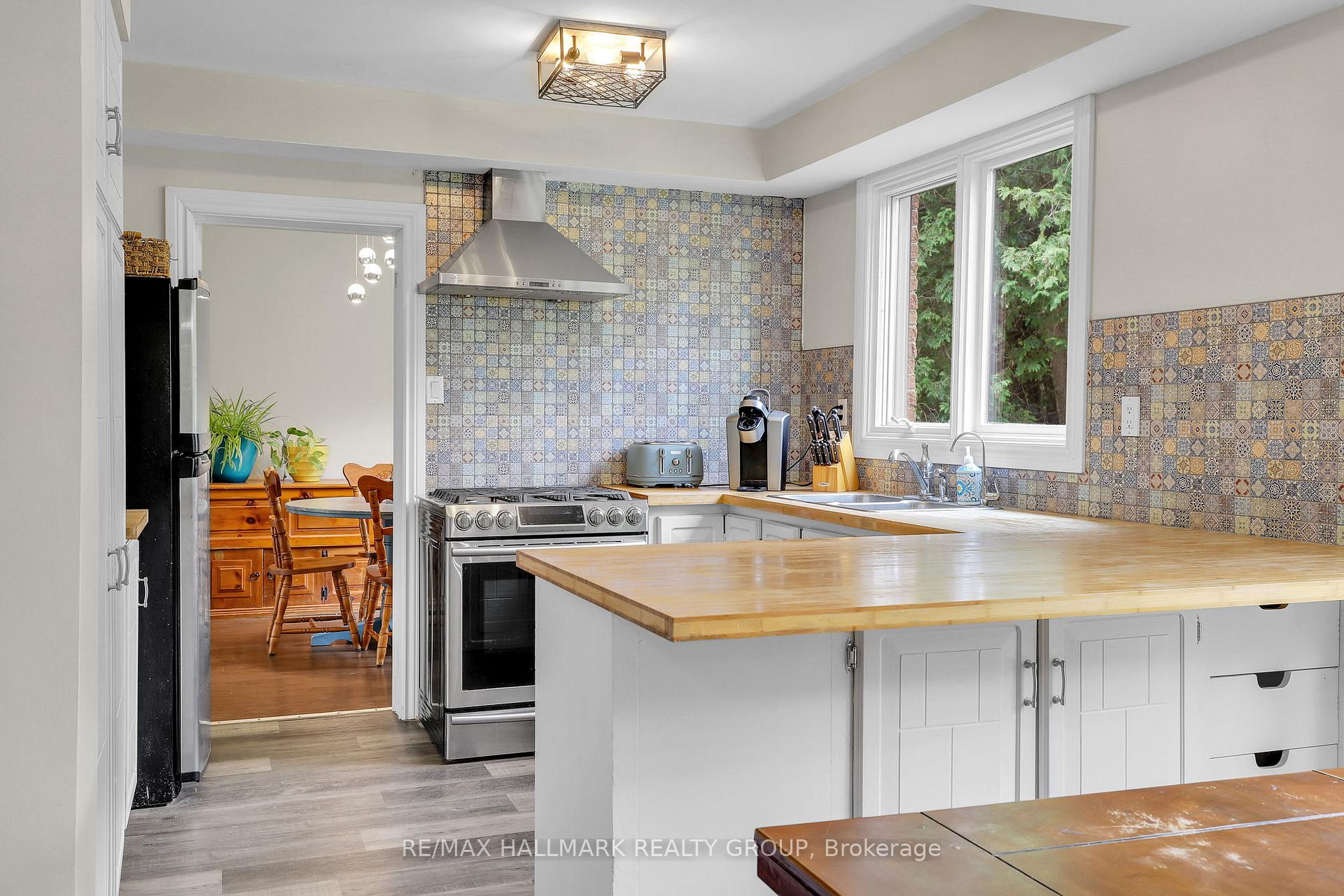 Photo 5 of 6306 Proven Line Road, Ottawa, Rideau Twp South To Roger Stevens Drive — HOMEH