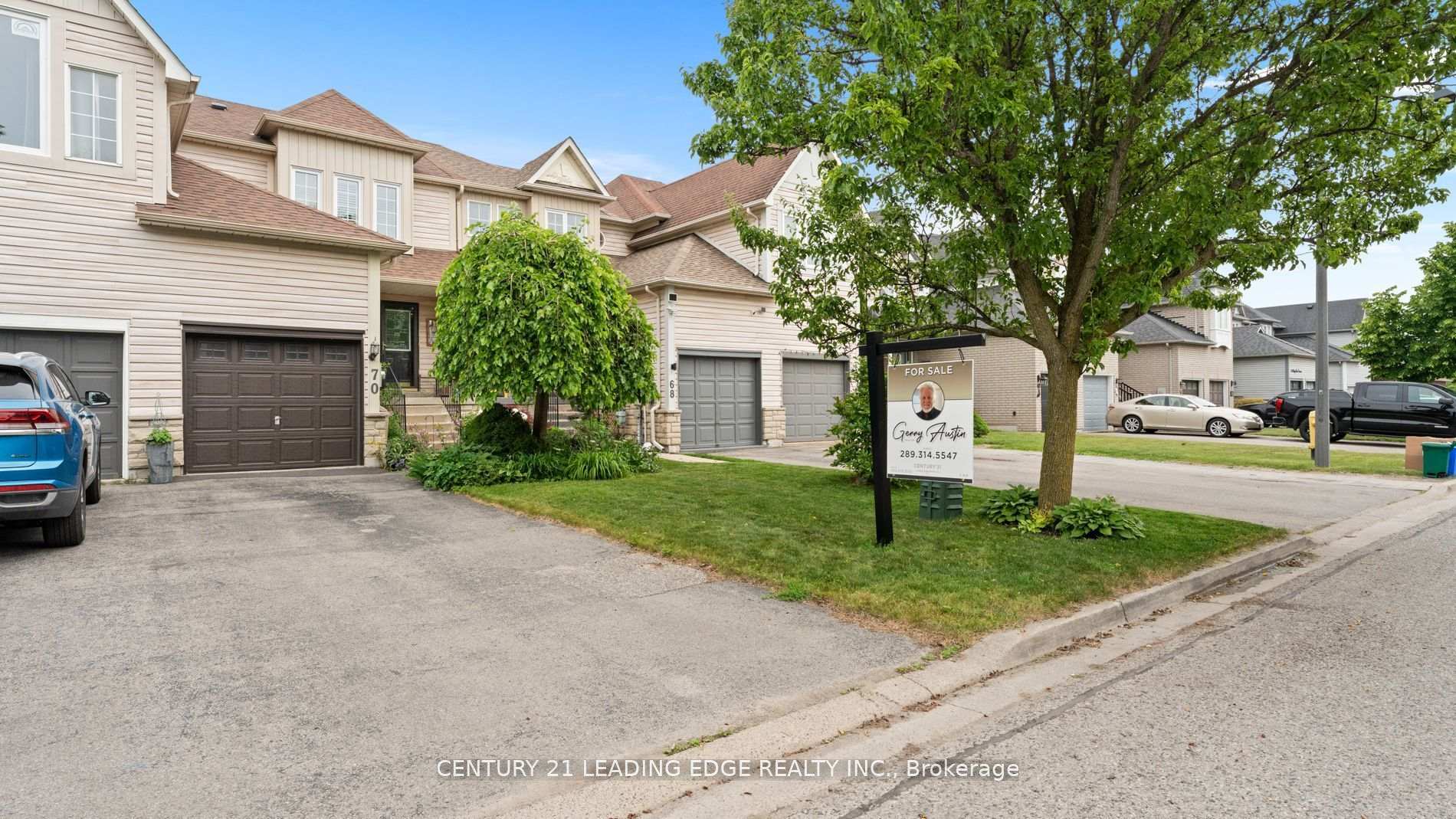 Photo 2 of 70 Shady Lane Crescent, Clarington, Bowmanville — HOMEH