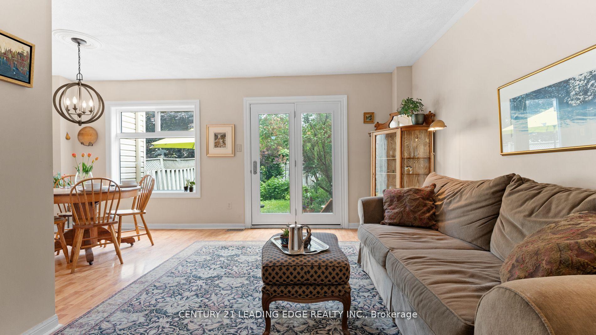 Photo 7 of 70 Shady Lane Crescent, Clarington, Bowmanville — HOMEH