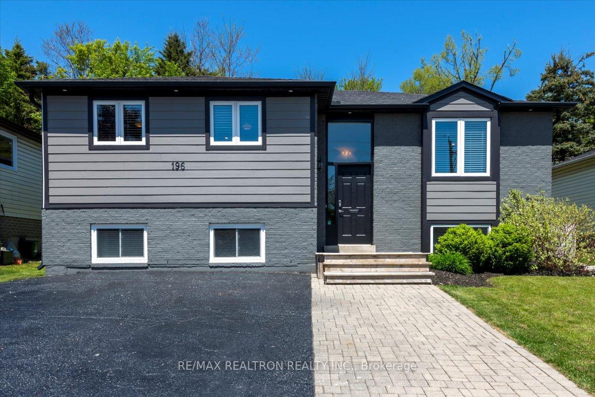 Photo 24 of 196 Edgehill Drive, Barrie, Edgehill Drive — HOMEH
