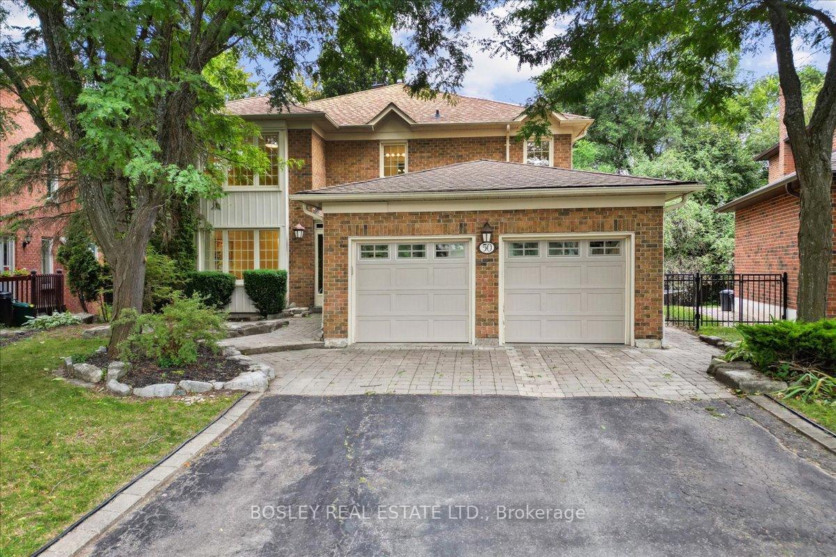 Photo 1 of 50 Simmons Crescent, Aurora, Aurora Highlands — HOMEH