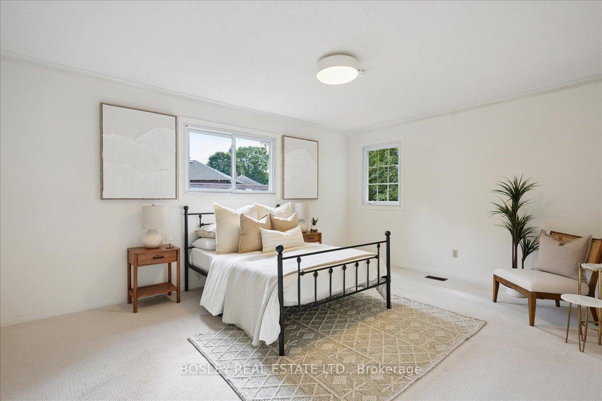 Photo 22 of 50 Simmons Crescent, Aurora, Aurora Highlands — HOMEH