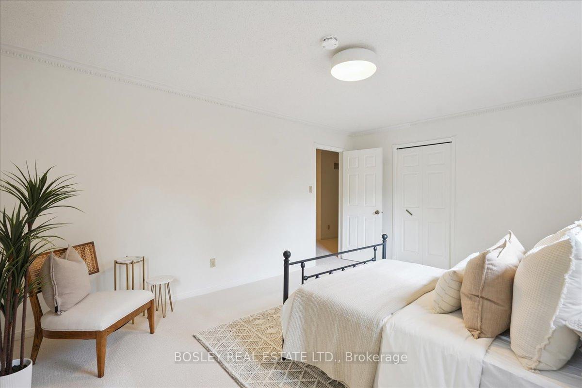 Photo 31 of 50 Simmons Crescent, Aurora, Aurora Highlands — HOMEH