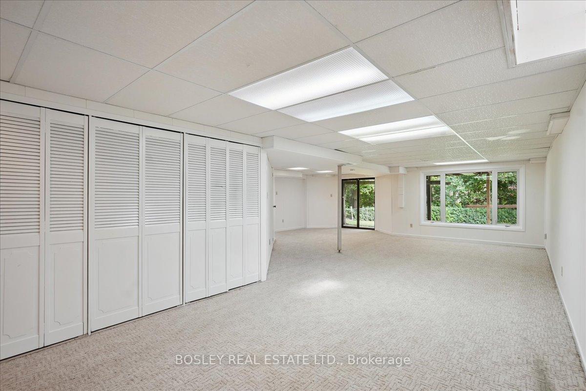 Photo 48 of 50 Simmons Crescent, Aurora, Aurora Highlands — HOMEH