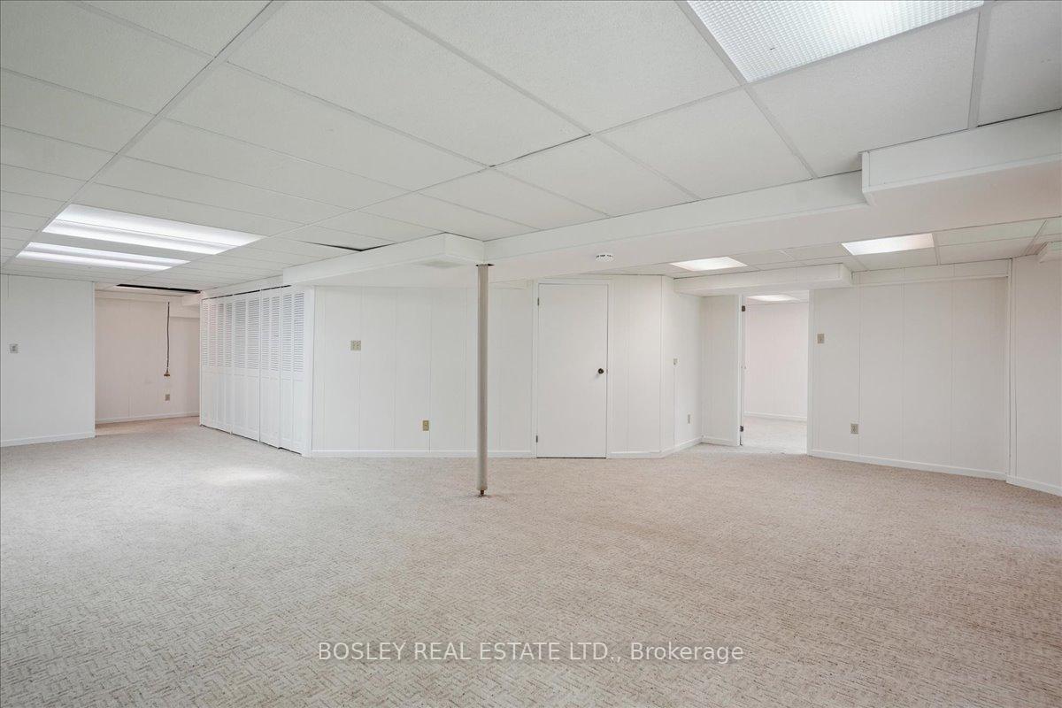 Photo 37 of 50 Simmons Crescent, Aurora, Aurora Highlands — HOMEH