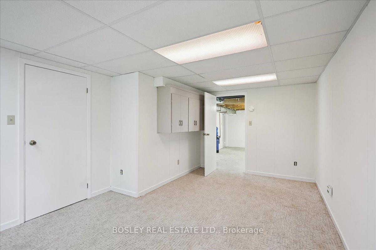 Photo 32 of 50 Simmons Crescent, Aurora, Aurora Highlands — HOMEH