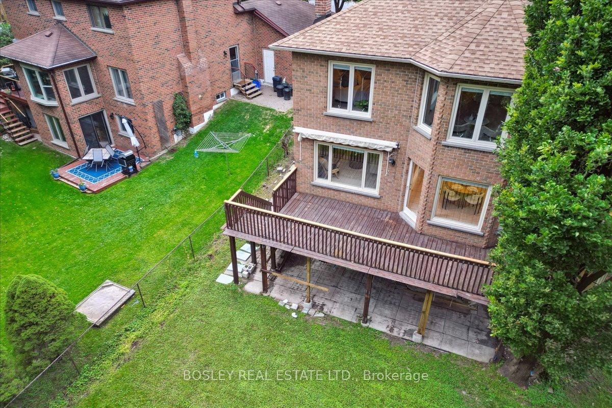 Photo 27 of 50 Simmons Crescent, Aurora, Aurora Highlands — HOMEH