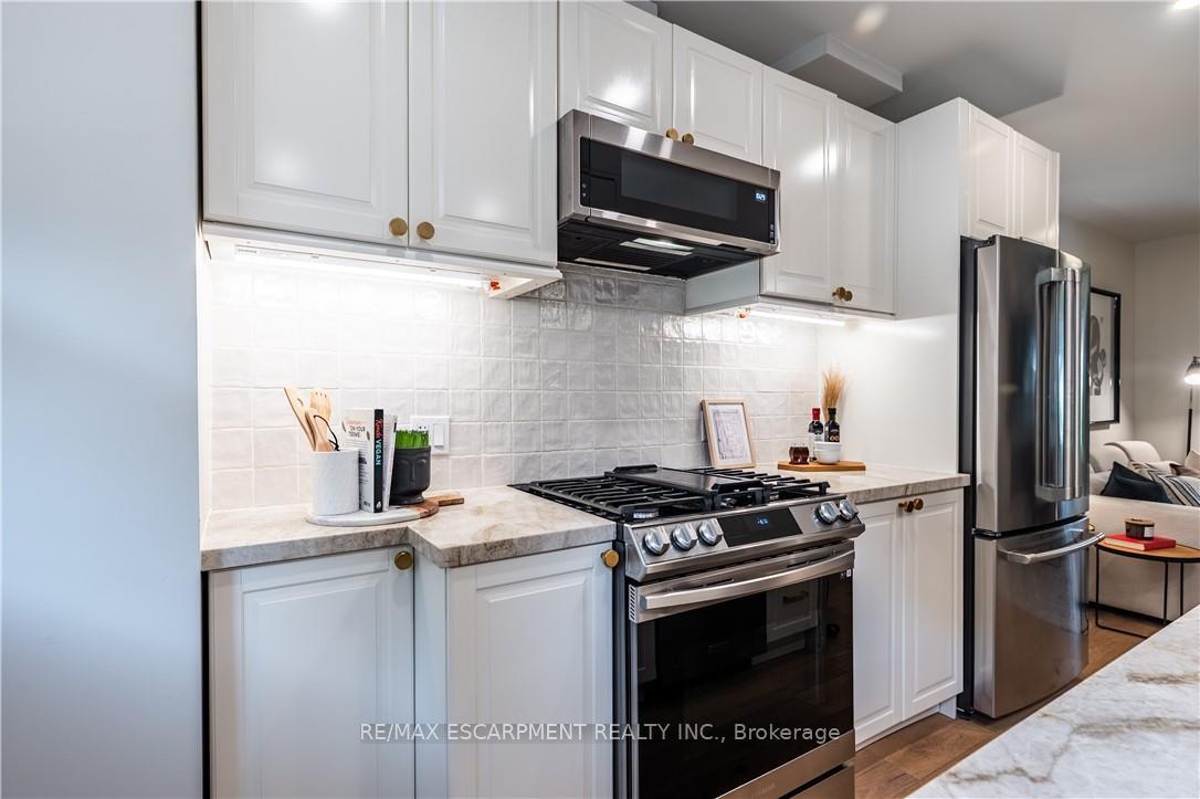 Photo 23 of 79 Condor Avenue, Toronto, Blake-Jones — HOMEH