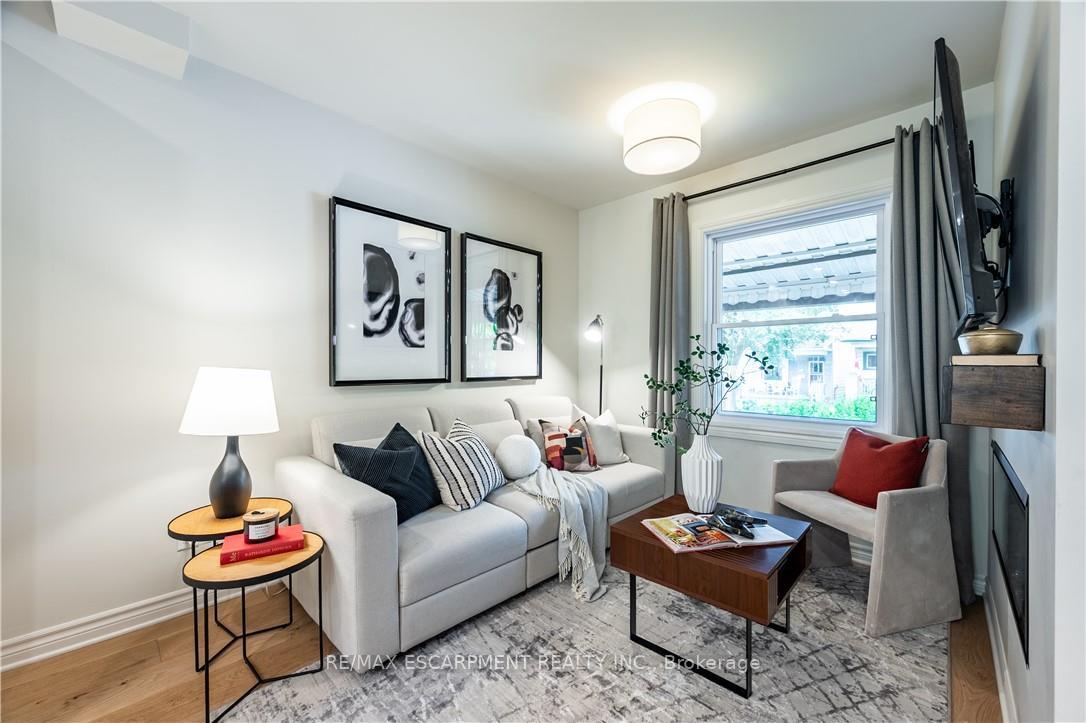 Photo 14 of 79 Condor Avenue, Toronto, Blake-Jones — HOMEH