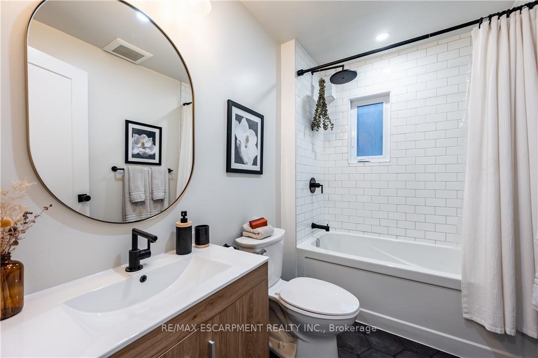 Photo 4 of 79 Condor Avenue, Toronto, Blake-Jones — HOMEH