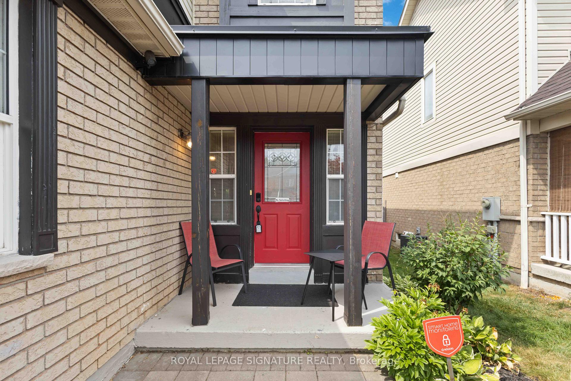 Photo 11 of 145 Bourbon Place, Whitby, Pringle Creek — HOMEH