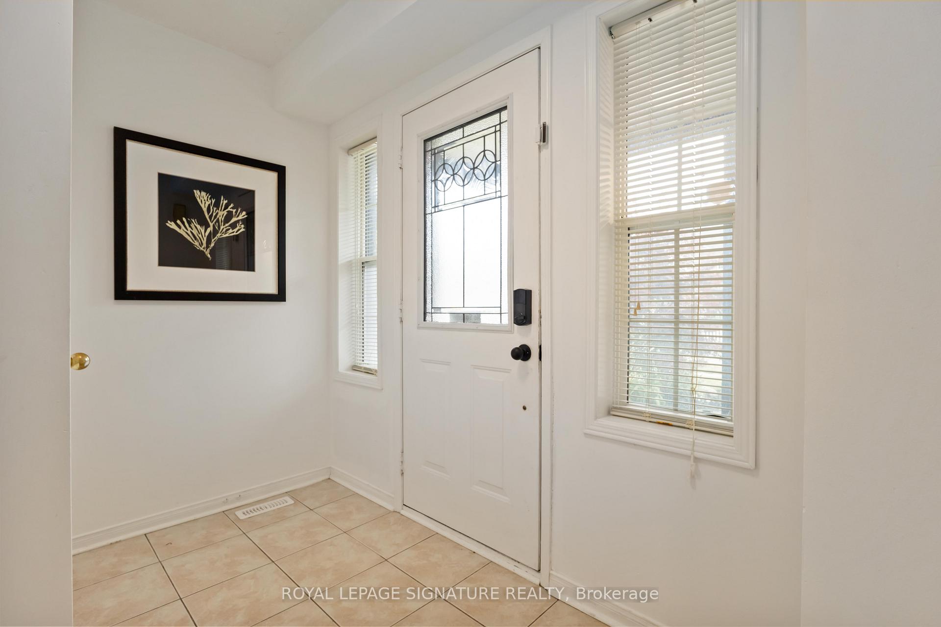 Photo 7 of 145 Bourbon Place, Whitby, Pringle Creek — HOMEH